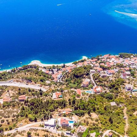 Villa Belvedere With Heated Pool, Billiards, Media Room, Sea Views,10 Pax أوميس المظهر الخارجي الصورة